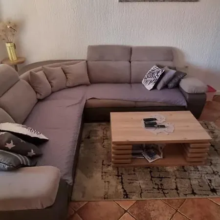 Luka Апартаменти Задар